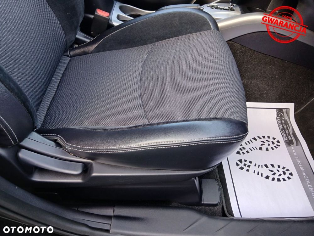 Mitsubishi Outlander 2.0 2WD CVT Invite - 32