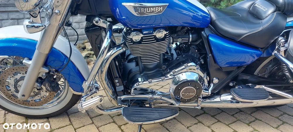 Triumph Thunderbird - 6