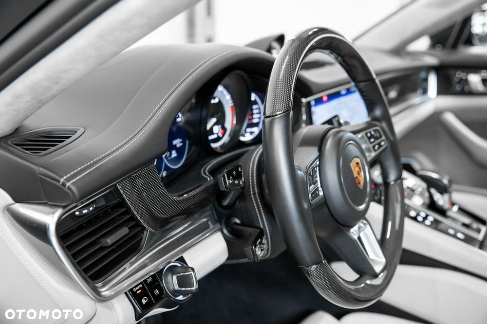 Porsche Panamera Turbo S E-Hybrid - 32