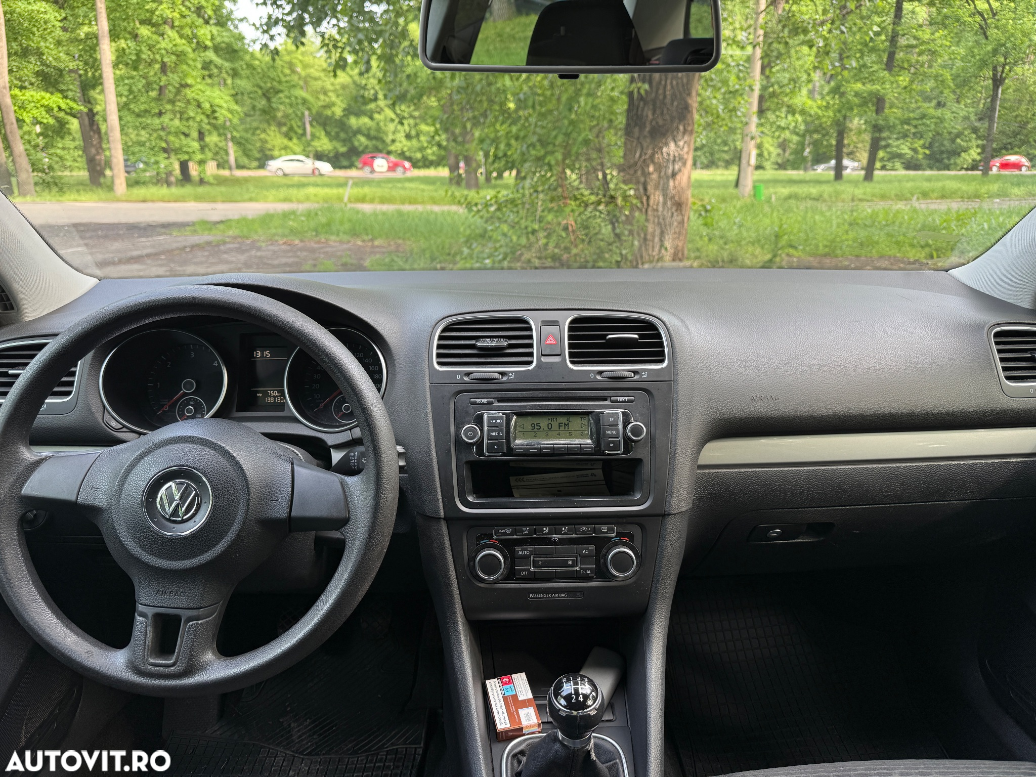 Volkswagen Golf 1.6 TDI BMT Highline - 6