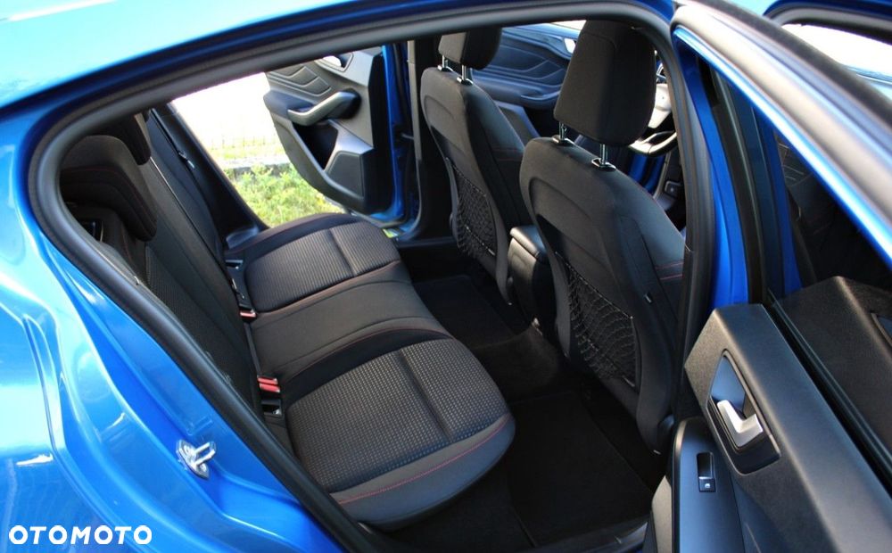Ford Focus - 14