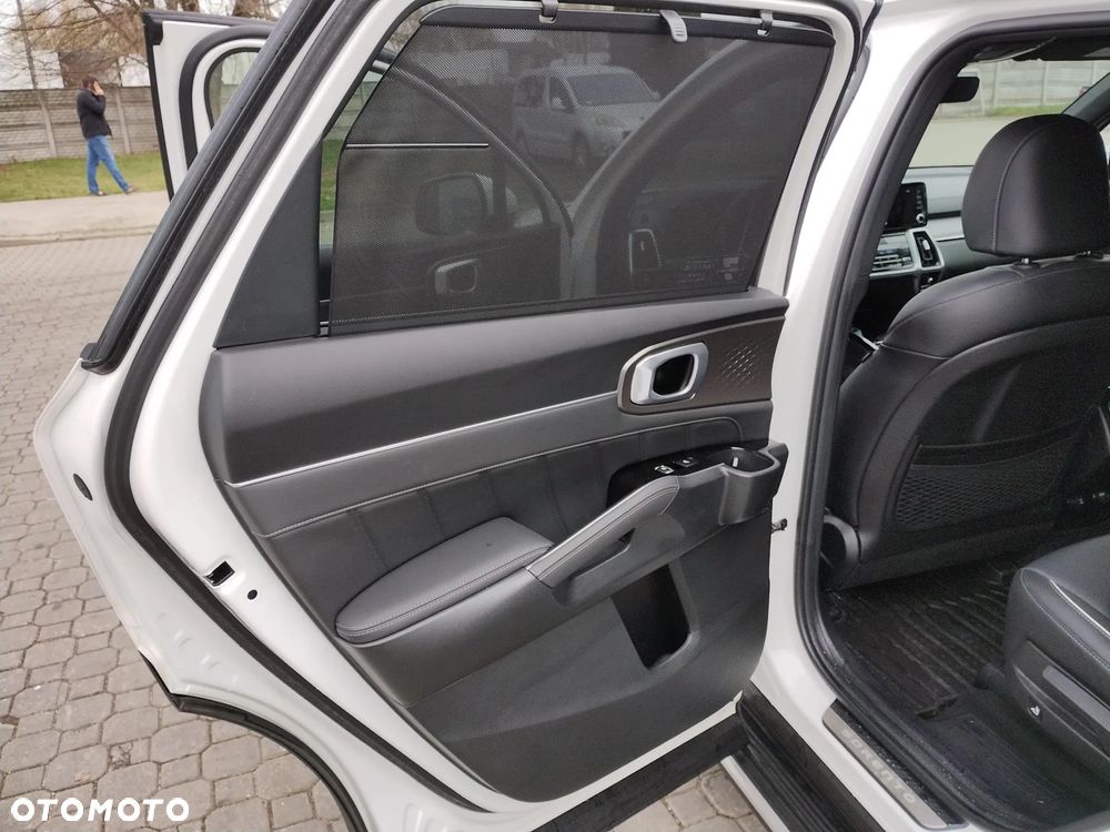 Kia Sorento 1.6 T-GDI HEV Prestige Line 4WD 7os - 28