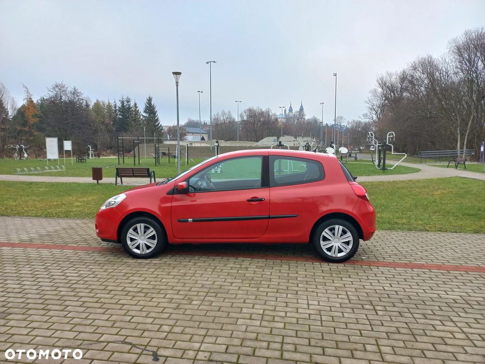 Renault Clio - 3