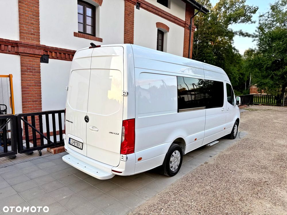 Mercedes-Benz Sprinter 907.235 - 5