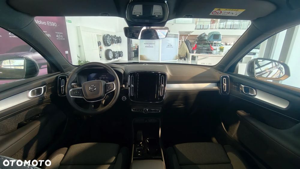 Volvo XC 40 B3 Plus Dark - 6