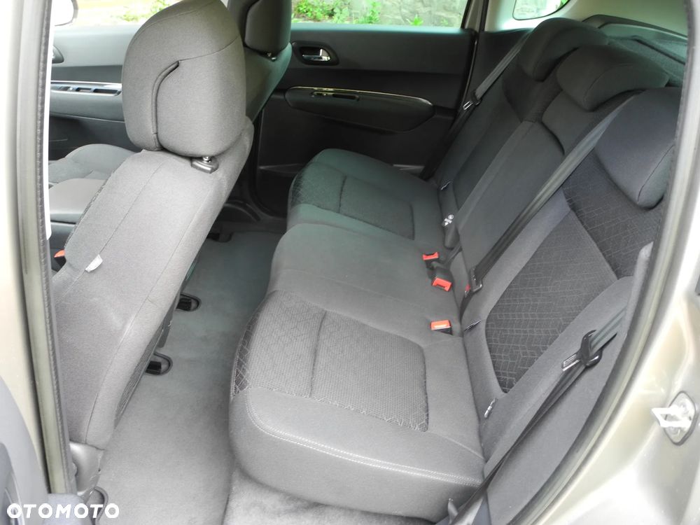 Peugeot 3008 - 18