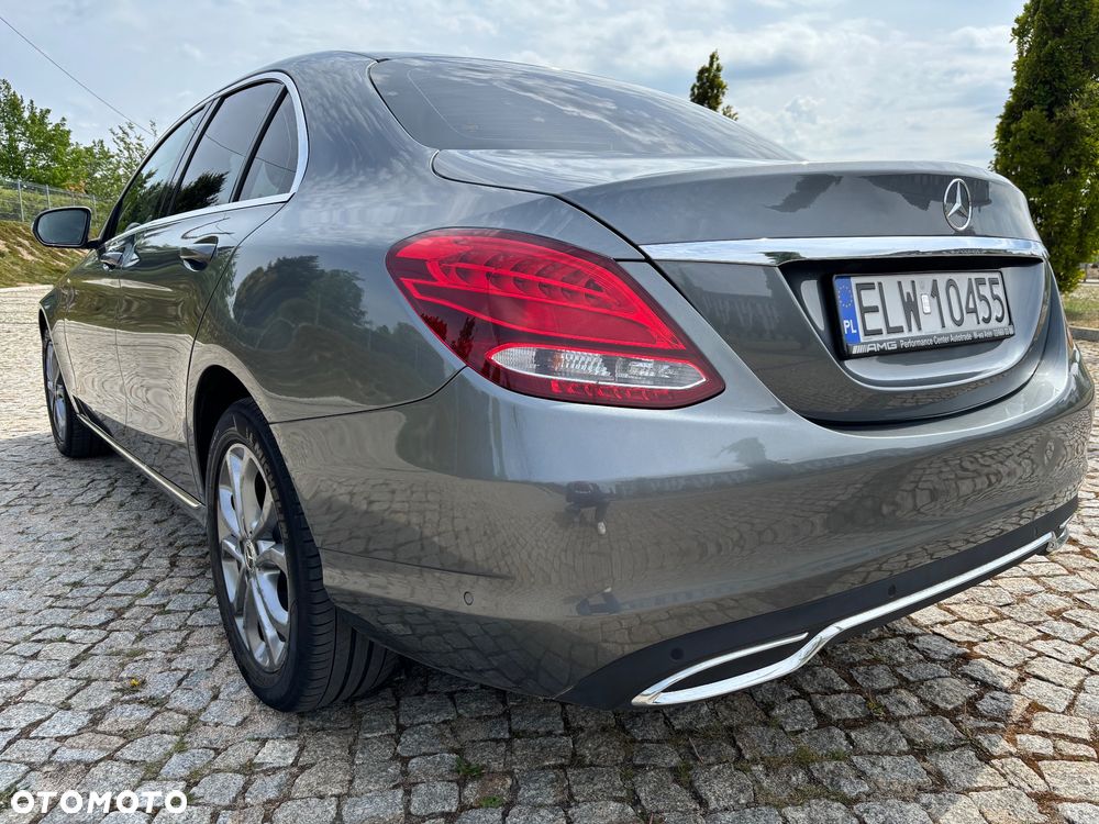 Mercedes-Benz Klasa C 180 (BlueTEC) d Exclusive - 12
