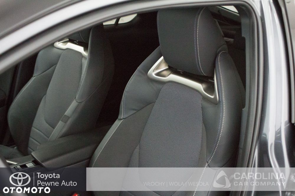 Toyota C-HR - 11