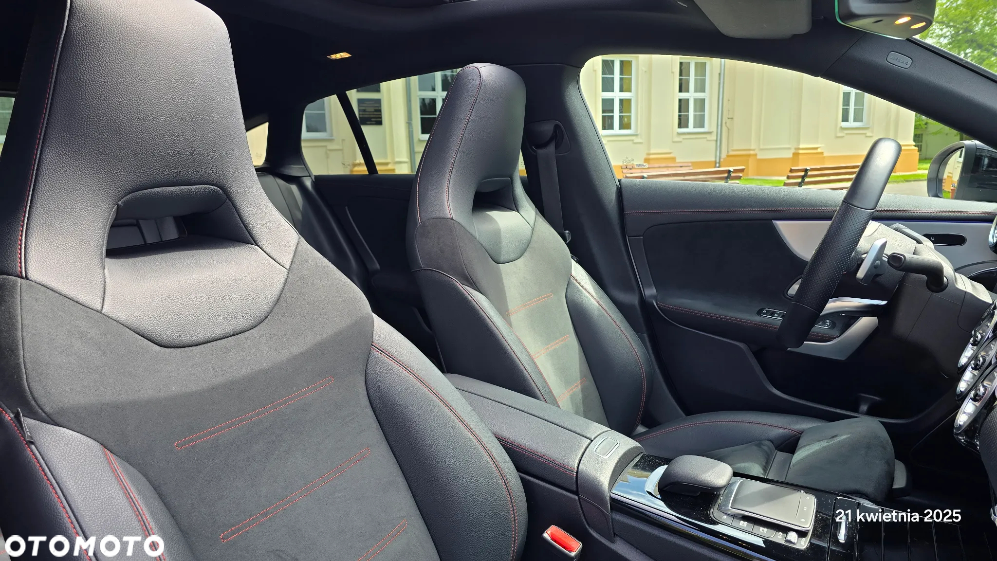 Mercedes-Benz CLA 250 4-Matic Progressive 7G-DCT - 24
