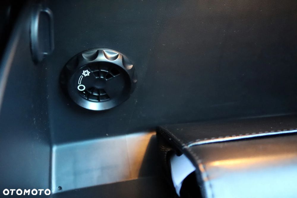 Kia Ceed 1.6 GDI Dream Team Edition - 34