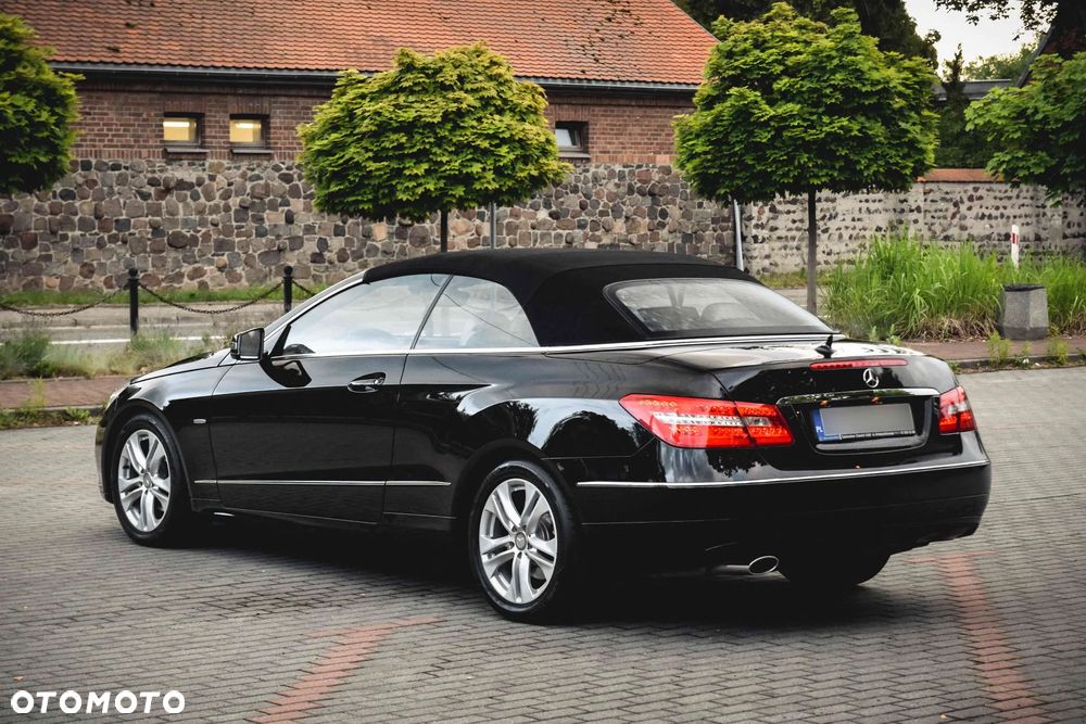 Mercedes-Benz Klasa E - 17