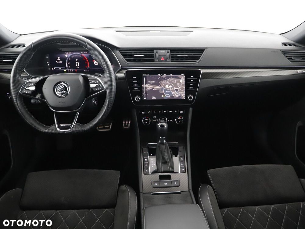 Skoda Superb 2.0 TDI SCR 4x4 Sportline DSG - 23
