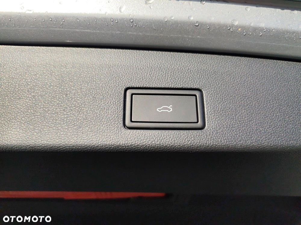 Volkswagen Golf Variant - 31