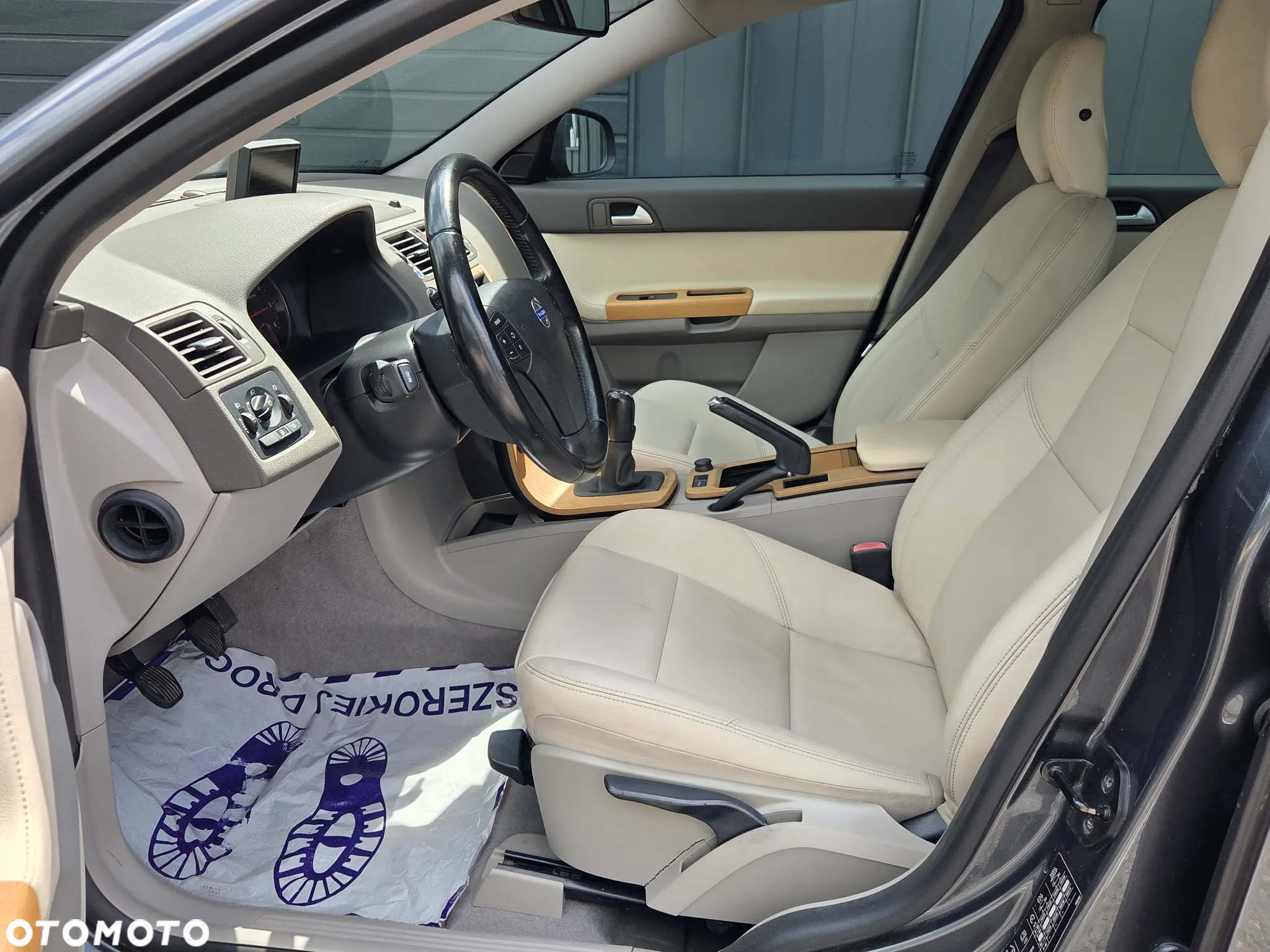 Volvo V50 D2 - 7
