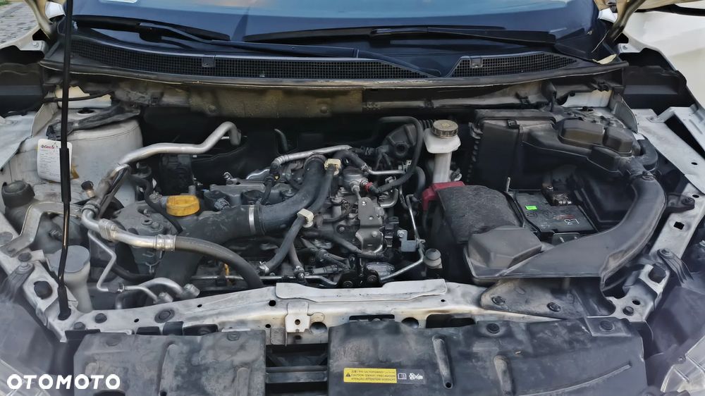 Nissan Qashqai 1.2 DIG-T N-Connecta EU6 - 25