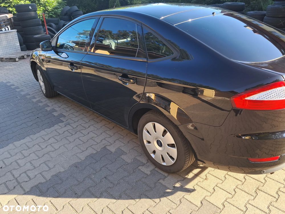 Ford Mondeo 2.0 Trend - 3