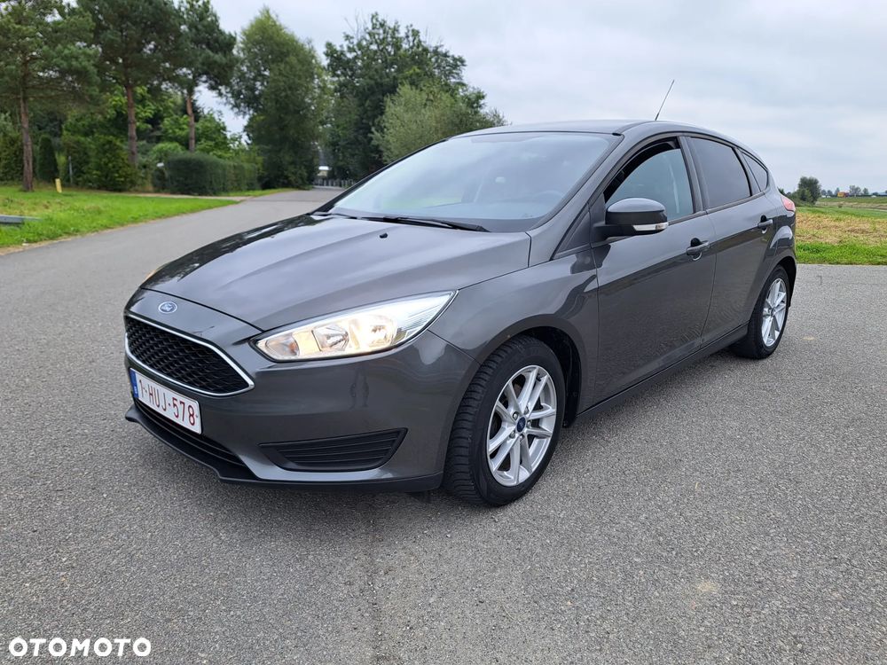 Ford Focus - 21