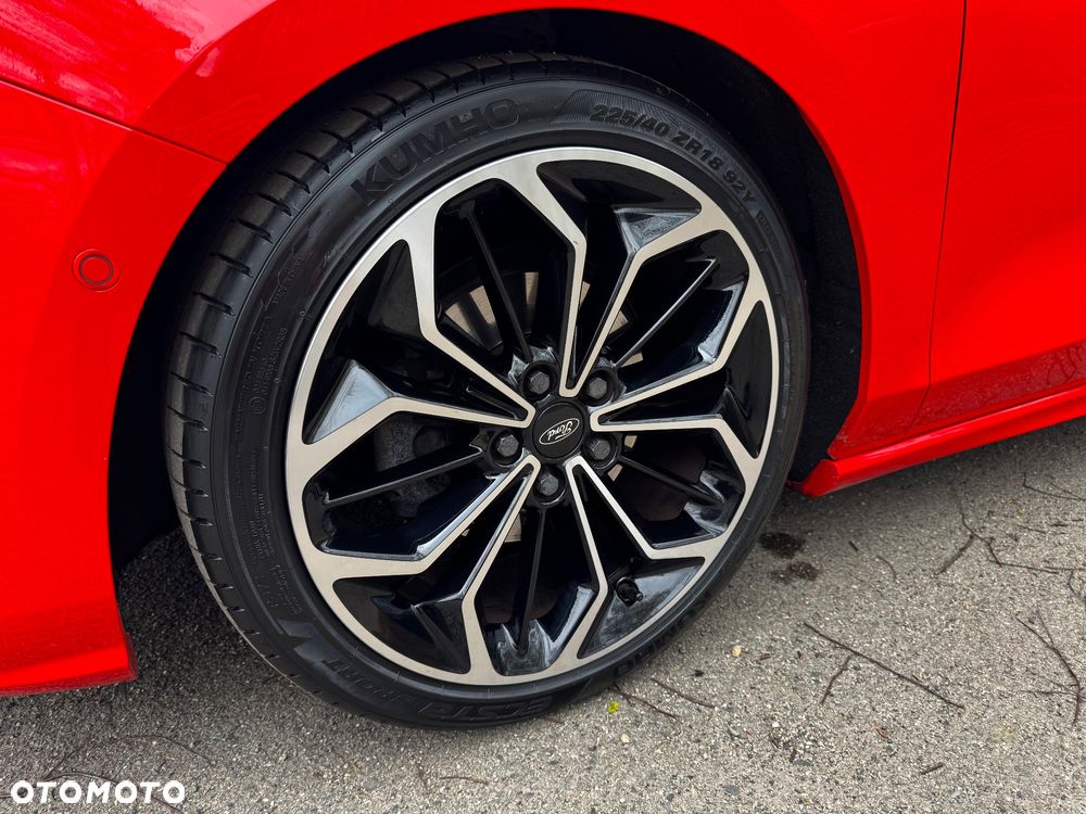 Ford Focus 1.5 EcoBlue Start-Stopp-System ST-LINE - 20