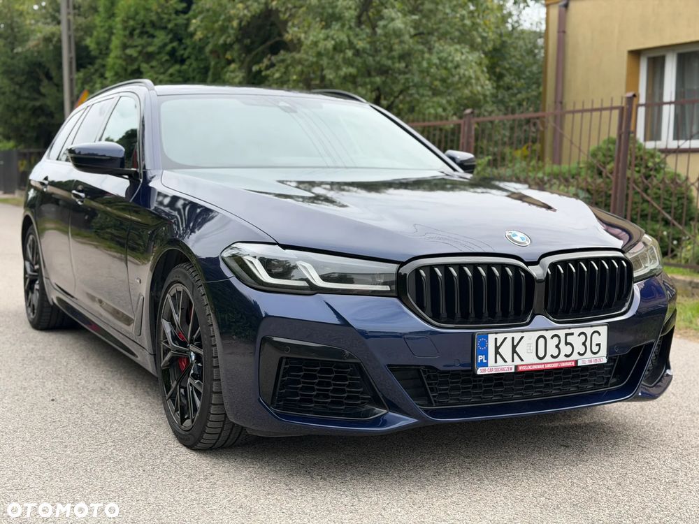 BMW Seria 5 540d xDrive mHEV M Sport sport - 3
