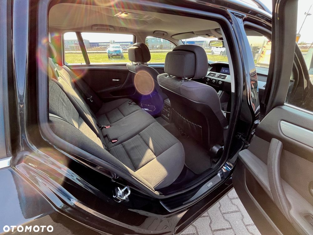 BMW Seria 5 520d - 4