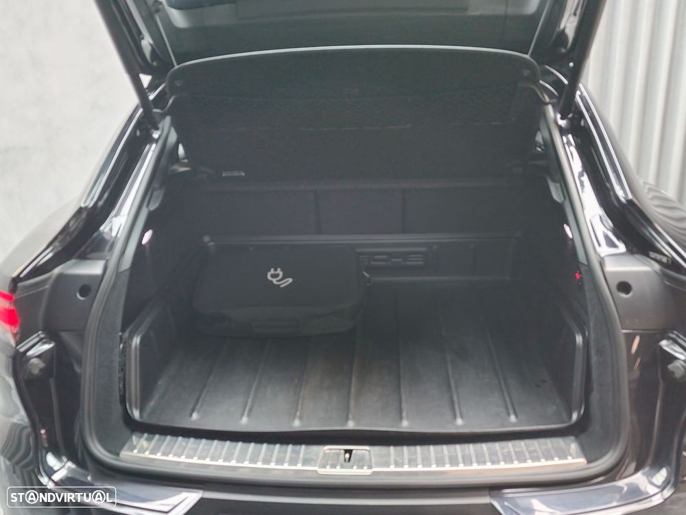 Porsche Cayenne Coupé E-Hybrid - 28