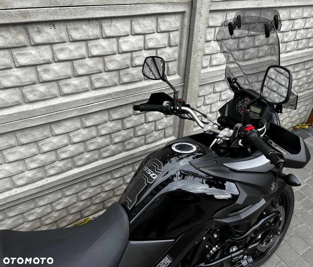 Suzuki V-STROM - 8