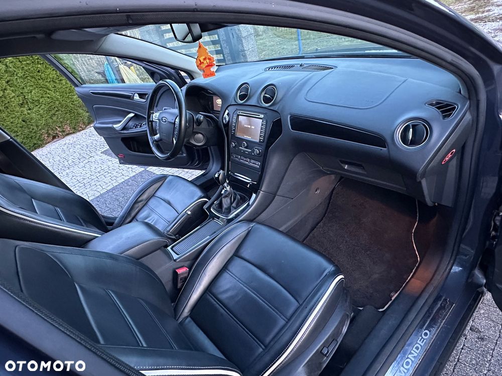 Ford Mondeo - 15