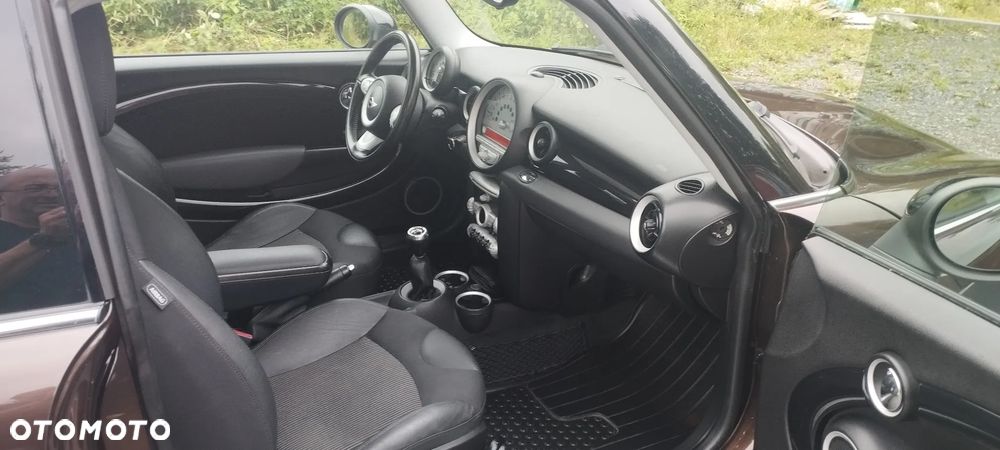 MINI Clubman - 12