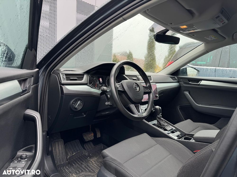 Skoda Superb 1.6 TDI DSG Ambition - 4