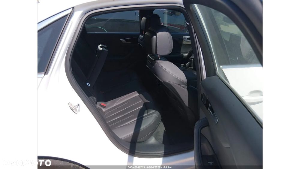 Audi A4 Limousine 45 TFSI quattro S tronic S line - 11