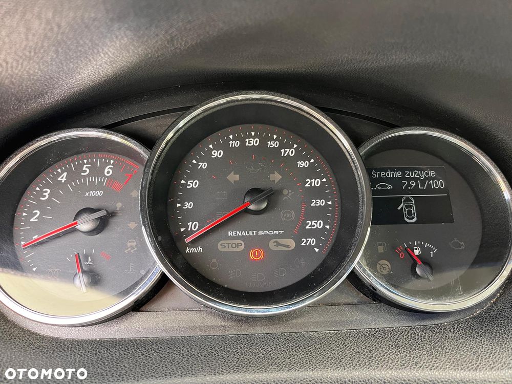 Renault Megane TCe 180 GT - 10