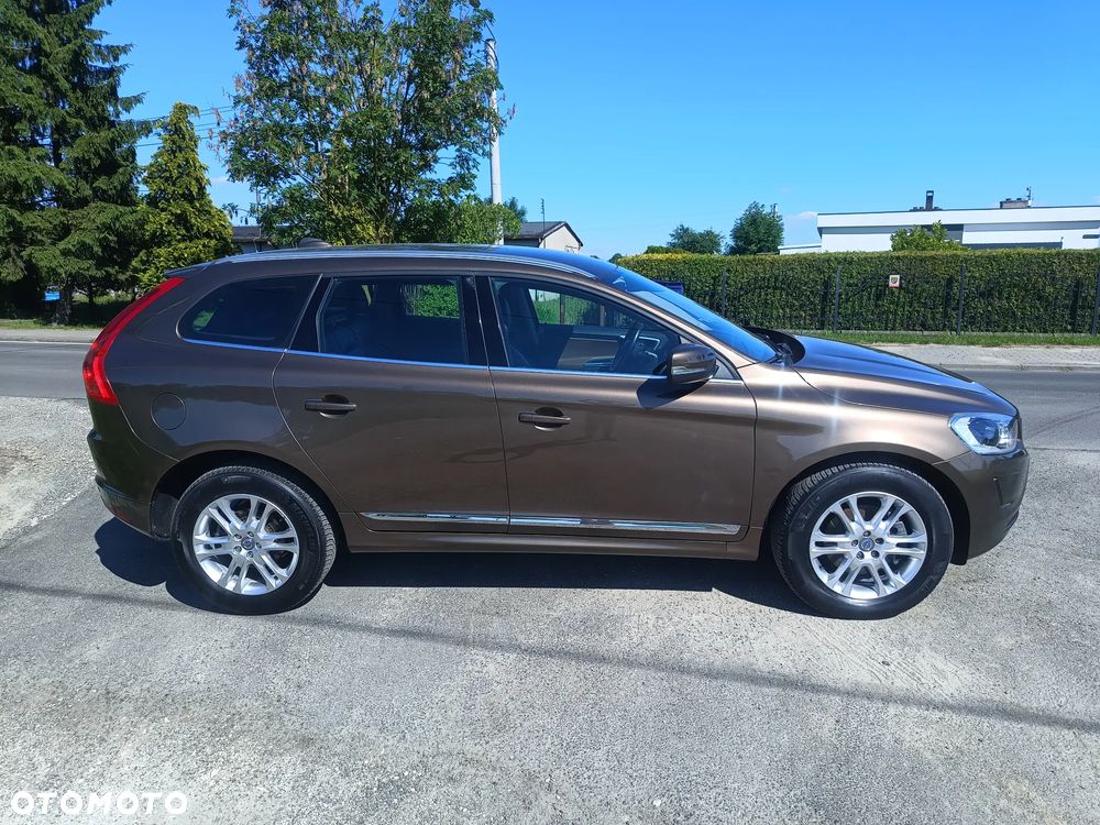 Volvo XC 60 - 8