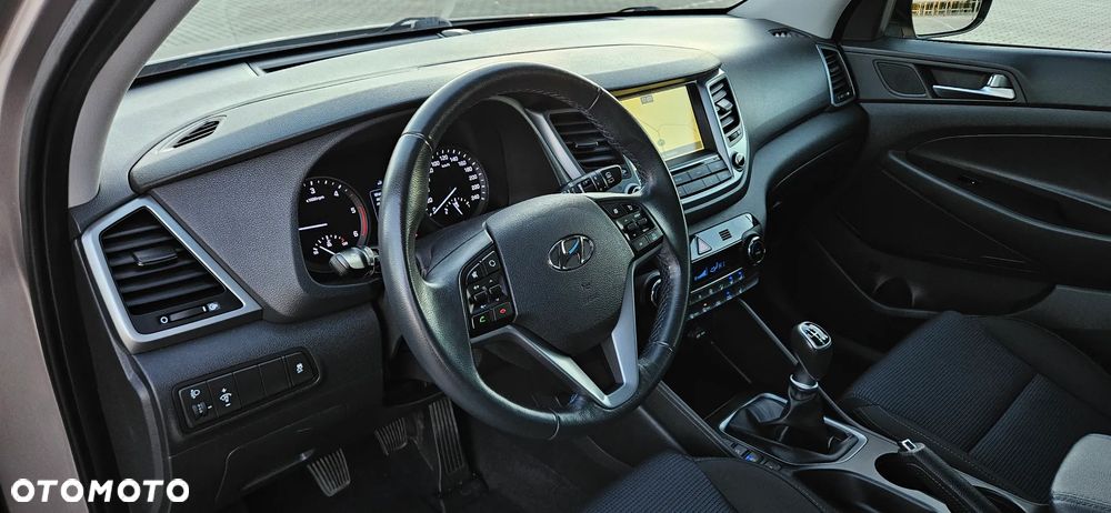 Hyundai Tucson blue 1.7 CRDi 2WD Advantage - 6