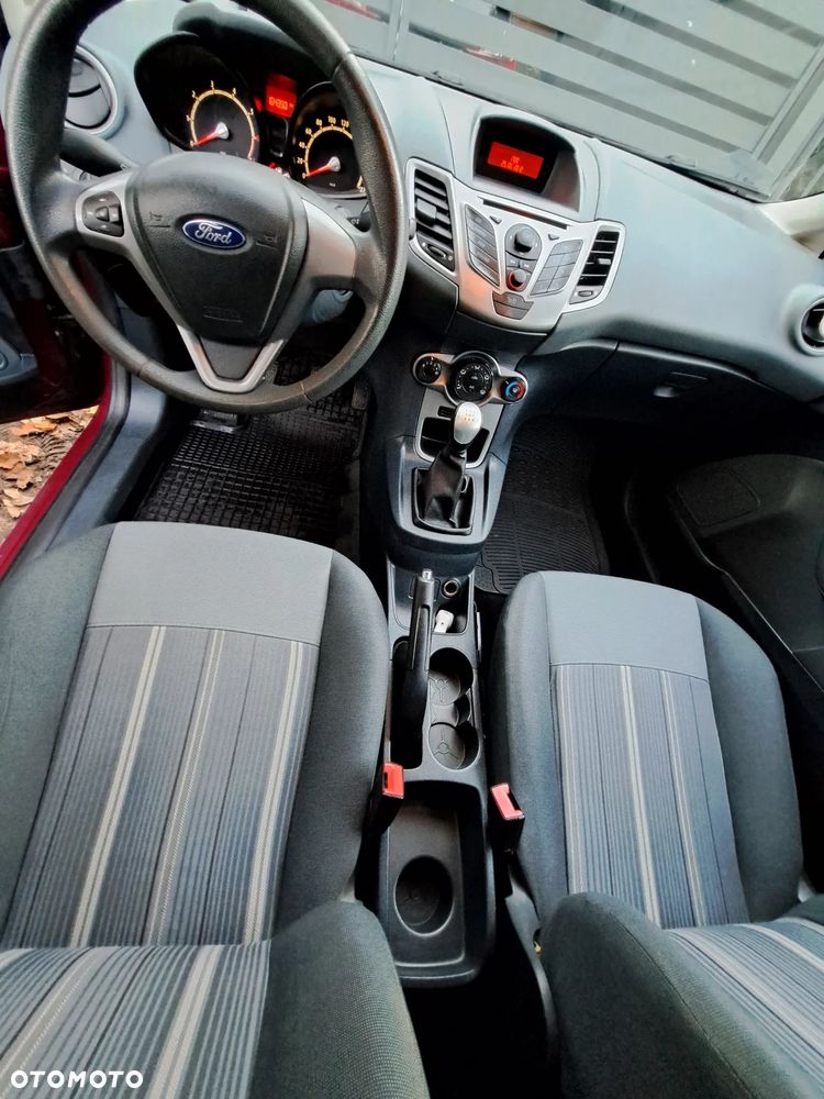 Ford Fiesta - 11