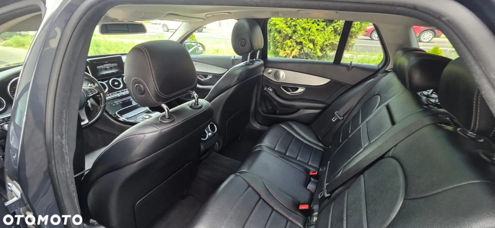 Mercedes-Benz Klasa C 220 T CDI DPF Automatik Elegance - 31