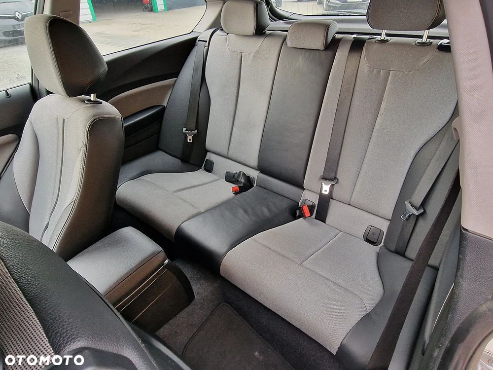 BMW Seria 1 116d - 10