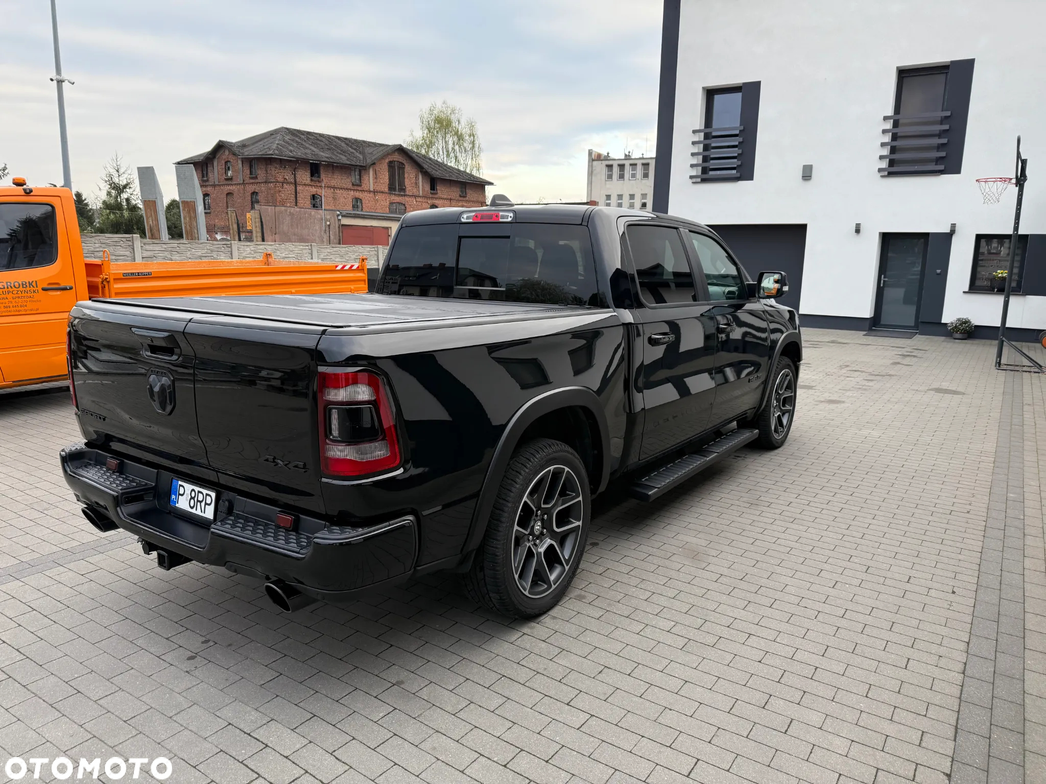 Dodge RAM 1500 5.7 4x4 - 3