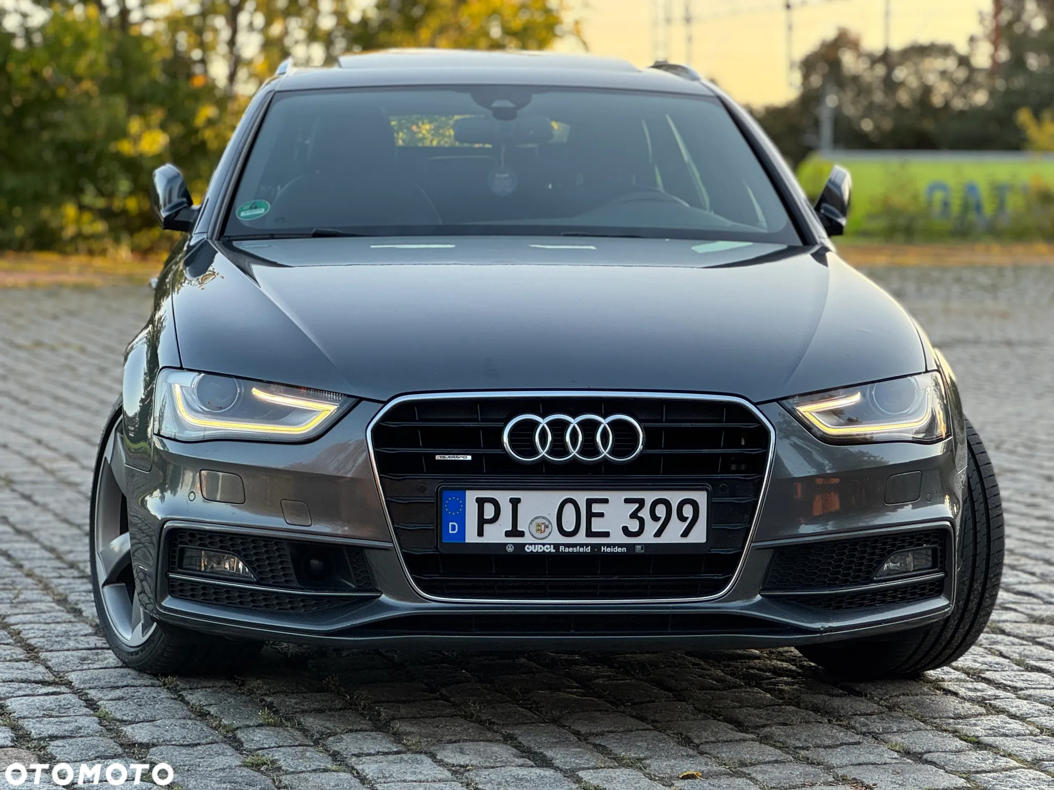 Audi A4 Avant 2.0 TDI Quattro Line S tronic - 17