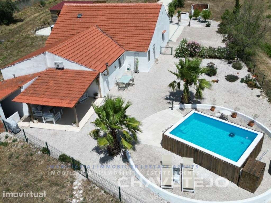 Encantadora casa de pedra T3 com piscina inserida em terreno 11.840... - Grande imagem: 4/60