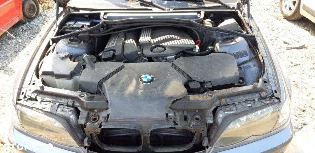 Części BMW e46 lift kombi 2.0  benzyna  5-drzwi szary SILNIK N42B20A 318I 143 KM VALVETRONIC 2000-07 - 10
