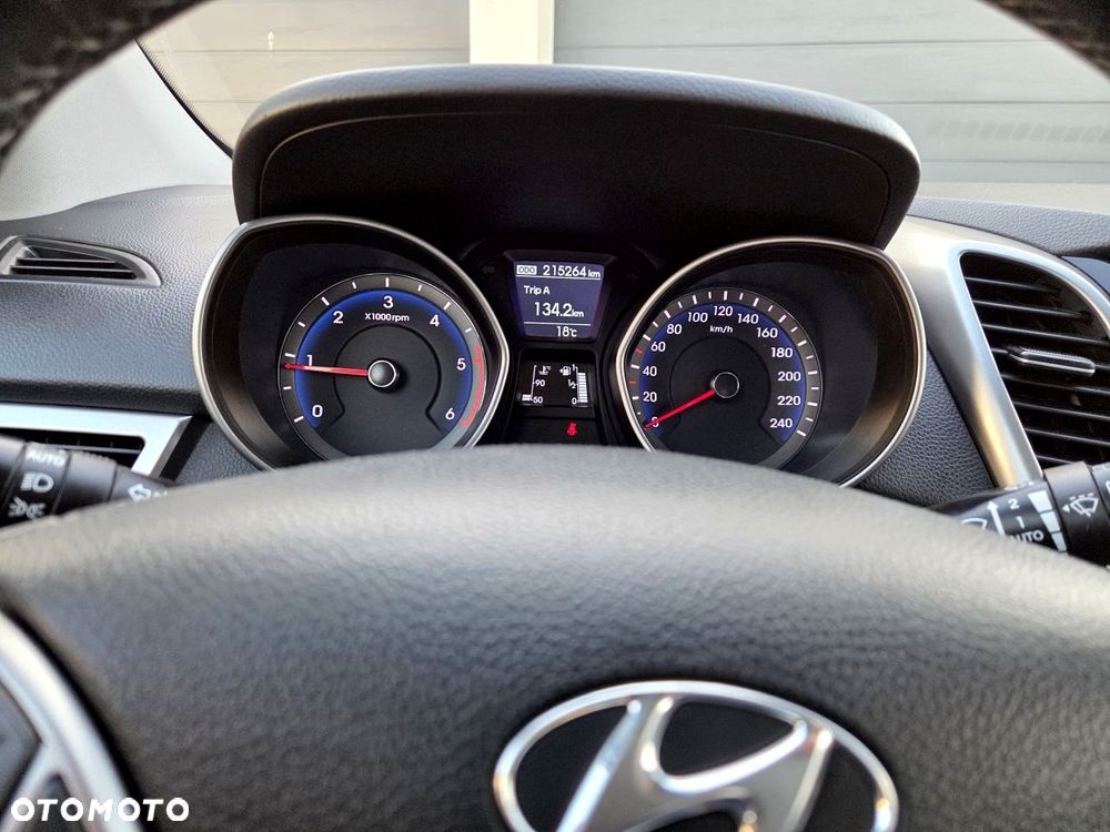 Hyundai i30 - 36