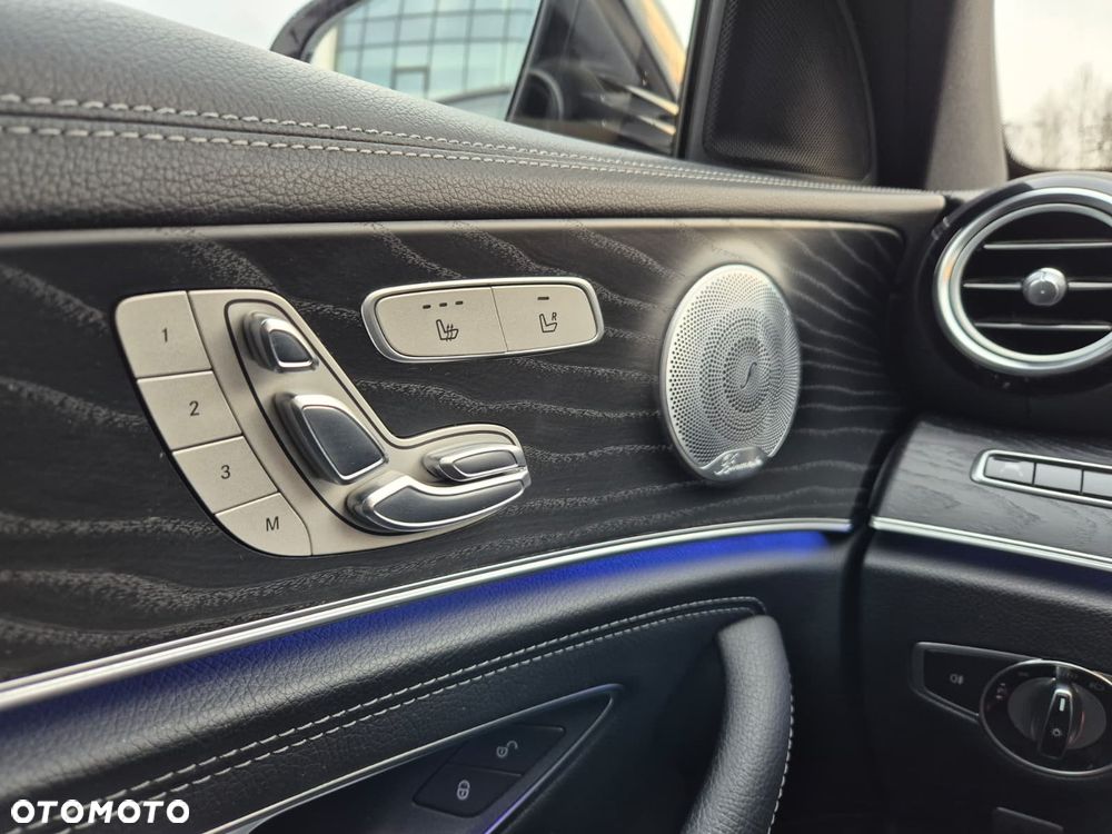 Mercedes-Benz Klasa E 220 d 4-Matic Avantgarde - 11