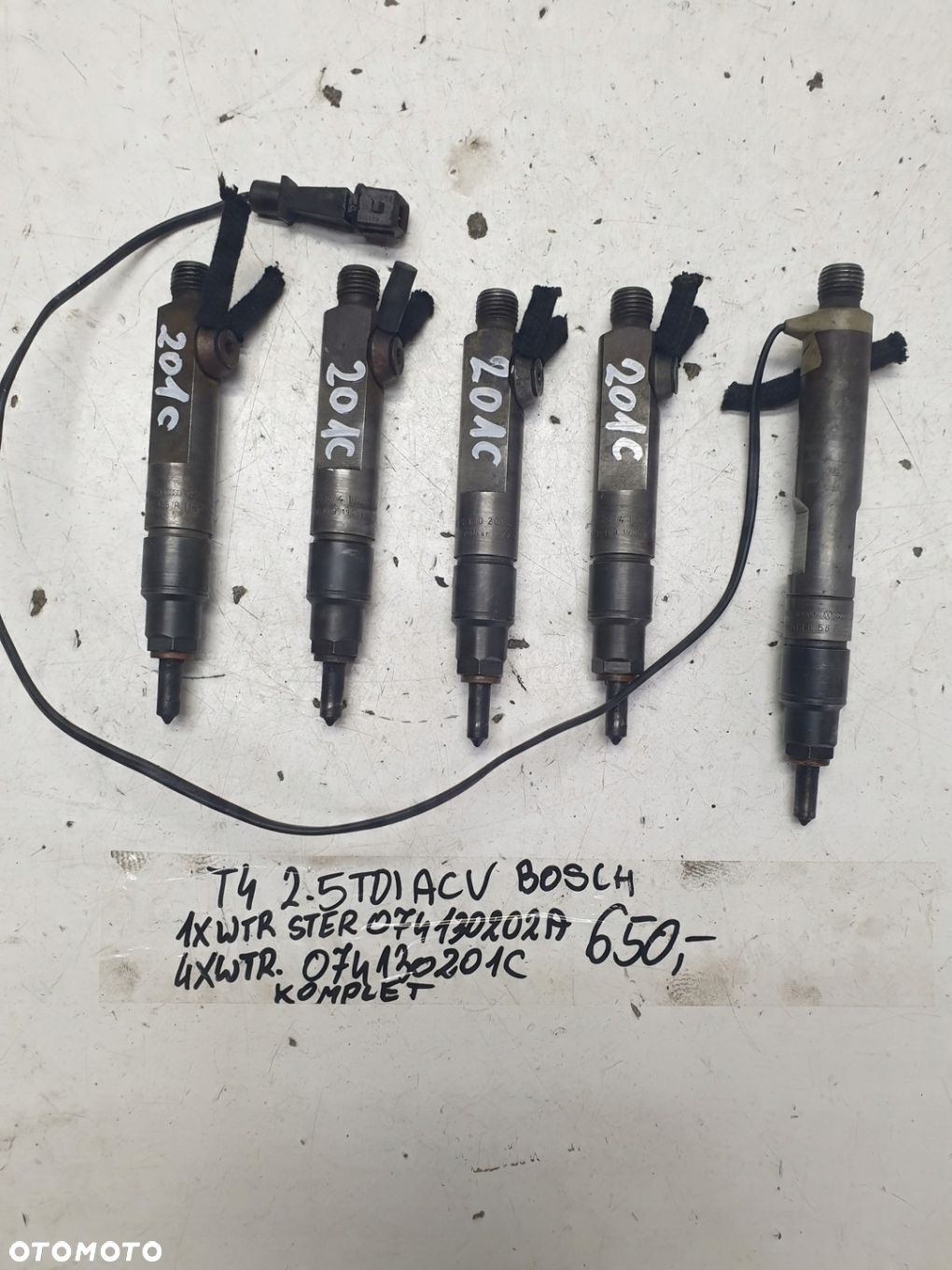 WTRYSK WTRYSKIWACZ VW T4 2.5 TDI BOSCH 074130202A 074130201C - 2