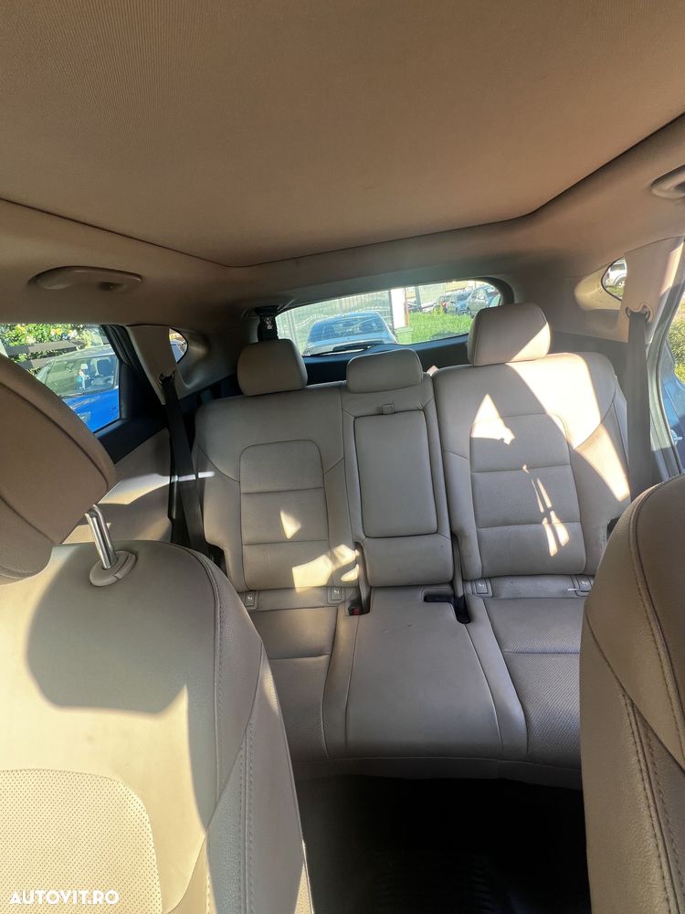 Hyundai Tucson 2.0 CRDI 4WD 6AT Luxury Pack+ - 11