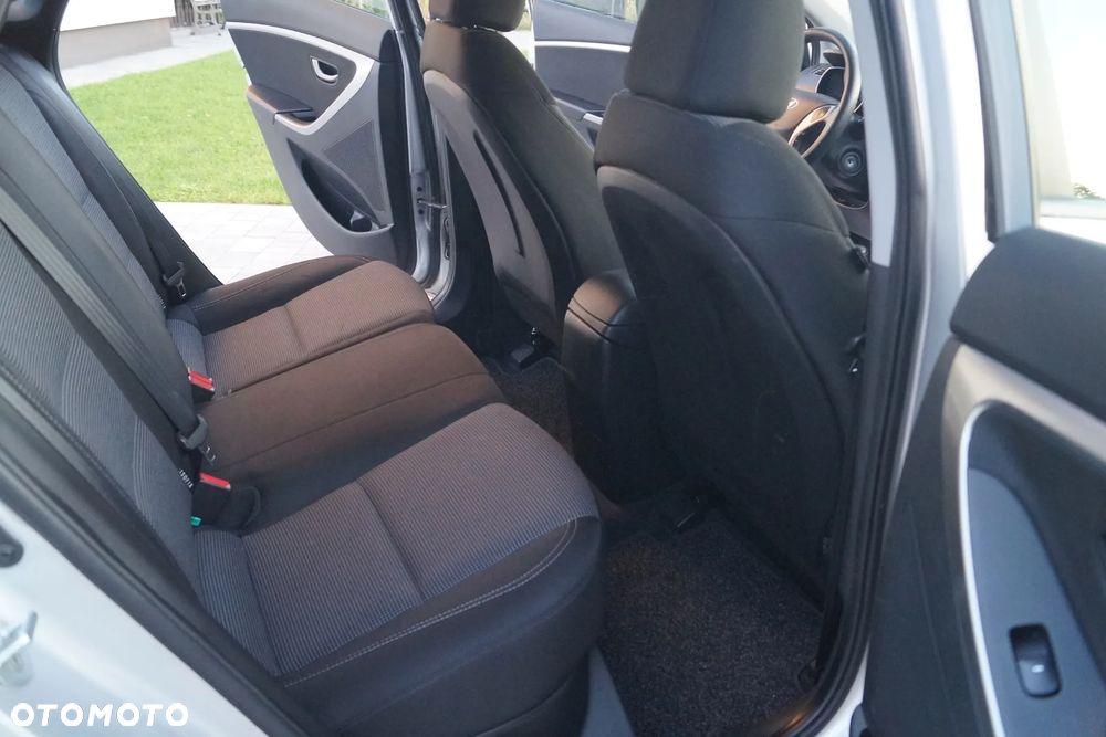Hyundai i30 - 18