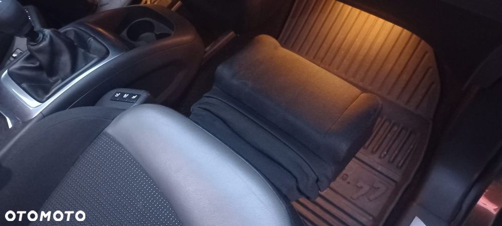 Citroën C4 Picasso 1.6 e-HDi Exclusive - 17