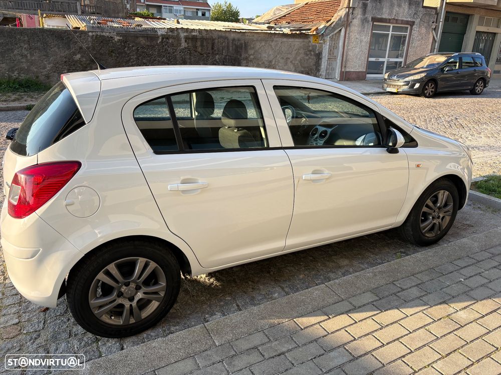 Opel Corsa 1.3 CDTI Enjoy EcoFLEX - 6