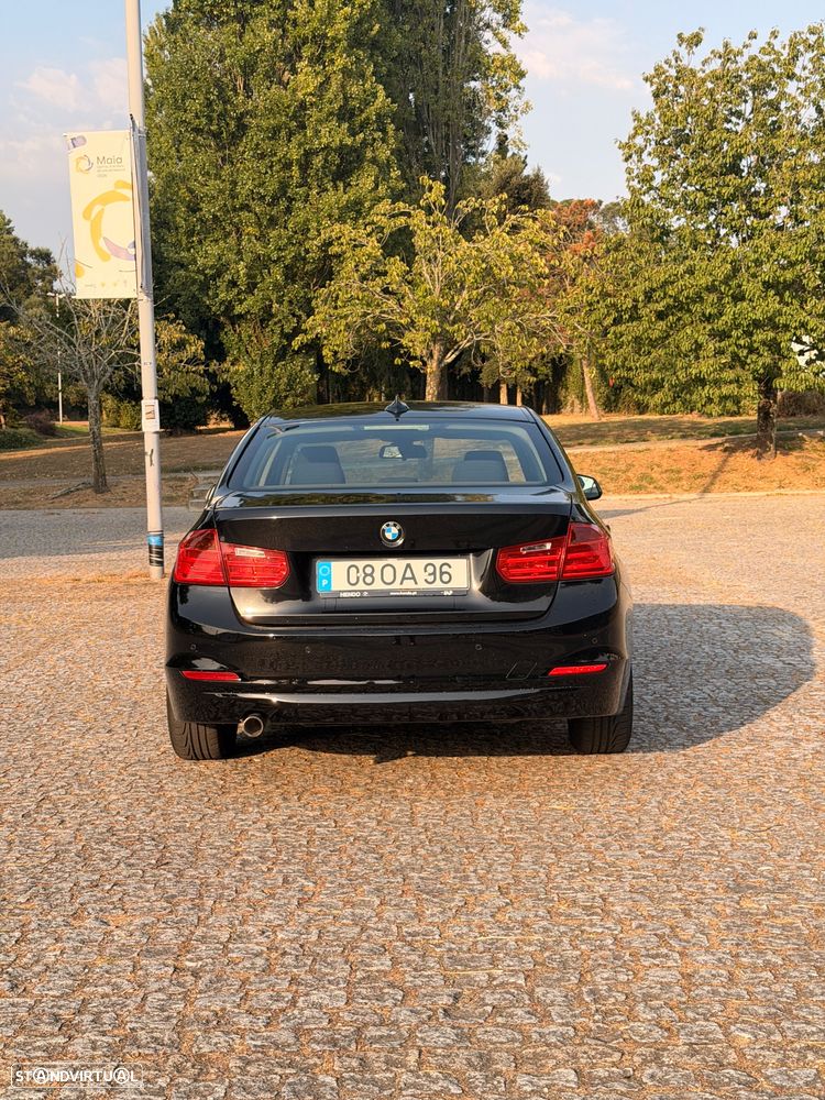 BMW 318 d Auto - 2