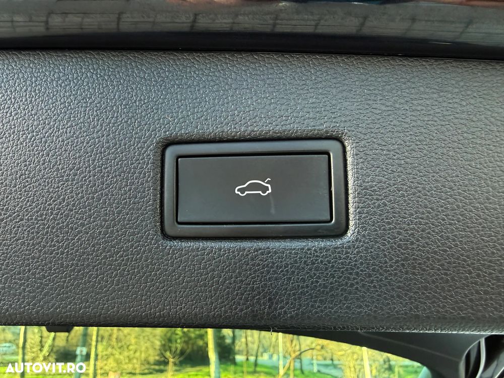 Volkswagen Tiguan - 14