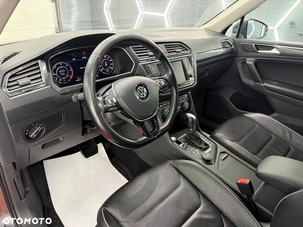 Volkswagen Tiguan 2.0 TDI SCR 4MOTION (BlueMotion Techn.) DSG Highline - 25